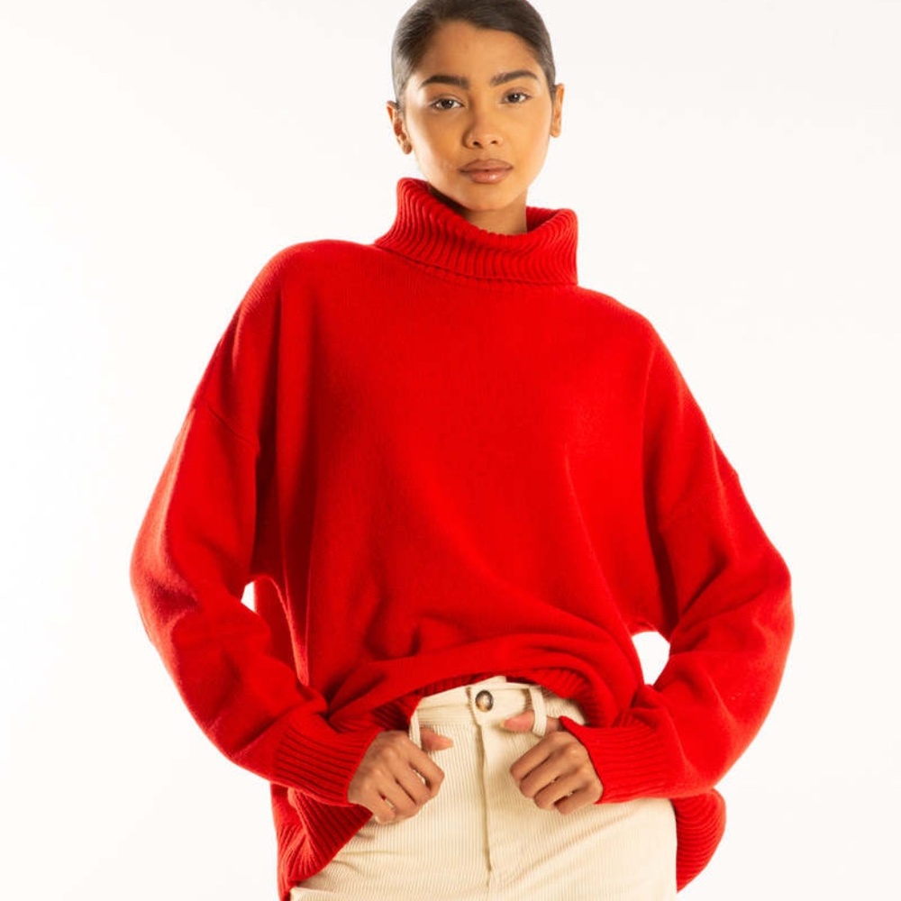 Rita Row Brand Grandt Red Over Sized Turtleneck Sweater Small
